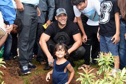 Salman Khan promotes tree plantation