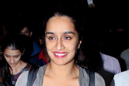 When Shraddha Kapoor's goggles 'revealed' a tad too much