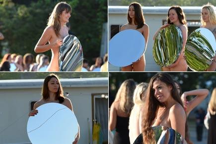 Women in the US pose nude in photo shoot for art
