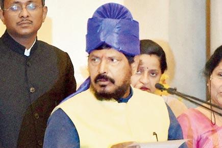 Ramdas Athawale allotted office in Shastri Bhawan