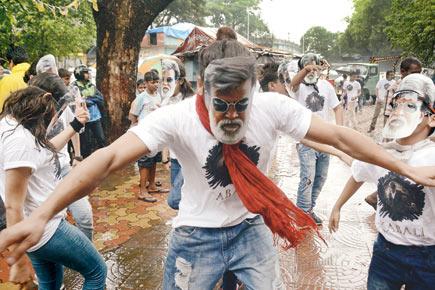 Thalaiva fever spreads! Fans celebrate in Matunga ahead of 'Kabali' release