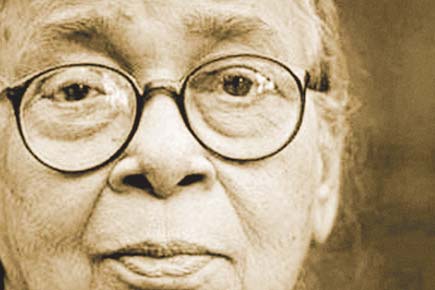 Mahasweta Devi (1926-2016): The autobiography that remains unfinished