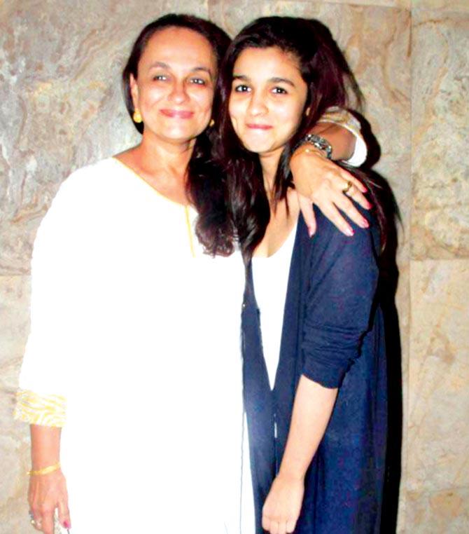Soni Razdan and Alia Bhatt