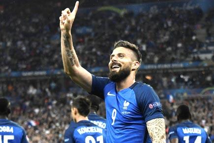 Euro 2016: Giroud brace helps France beat Iceland 5-2, enter semis