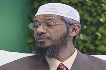 Dhaka attacks: Why is Twitterati slamming preacher Zakir Naik?