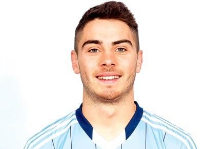 Young Sydney FC footballer Chris Naumoff to quit over heart ailment