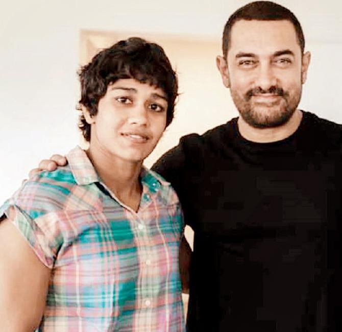 Aamir Khan with Babita Kumari