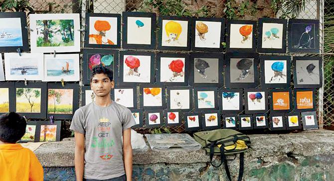 Local artists sell their creations outside Jehangir Art Gallery (also top right)