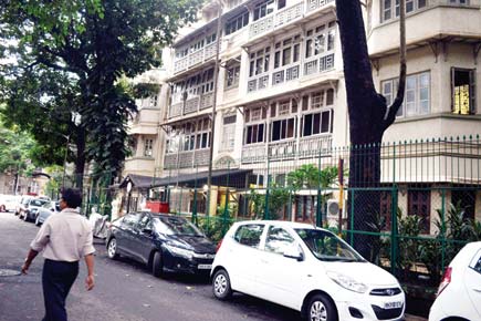 Mumbai: 4 forge papers for RTE admission, held