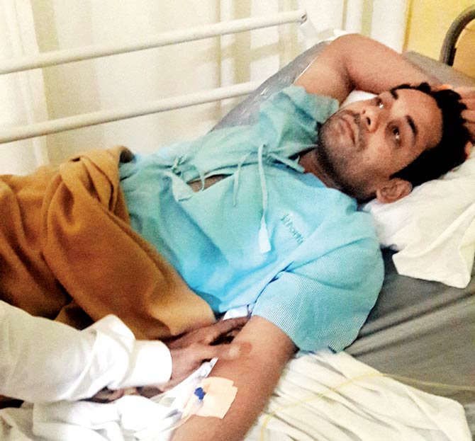 Constable Praful Patil who was admitted to the hospital with head injuries
