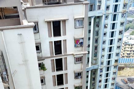 Mumbai: House that! I-T dept to buy 1,222 flats