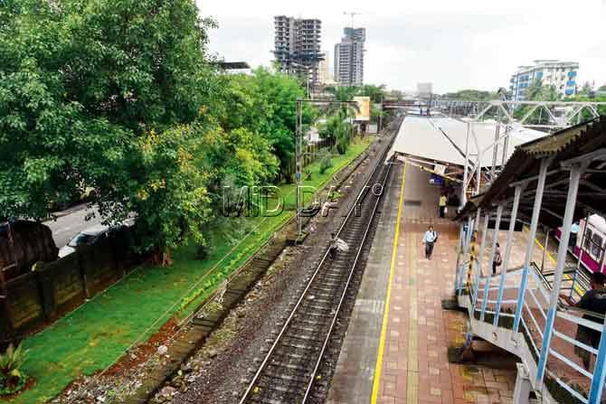 Matunga Road station’s new look will be unveiled later this month, with a lawn and flowering plants stretching across approximately 30,000 sq feet