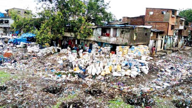 Oh, scrap! Tonnes of trash laid out along the eastern boundary of the Maharashtra Nature Park