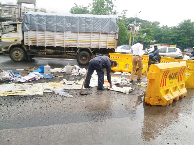 PWD and CCRT officials used the fast-setting mixture on a stretch between Bandra and Dahisar