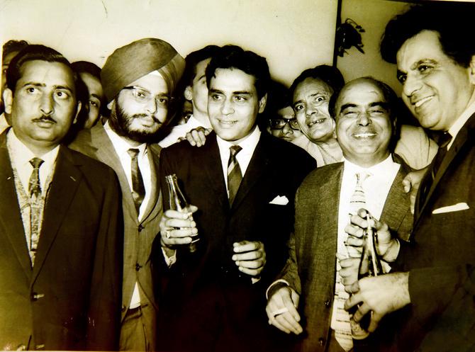 Kohli (second from left) with Rajendra Kumar (centre) and Dilip Kumar (extreme right)