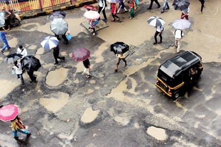 Mumbai road scam: BMC ropes in I-T department to uncover money trail