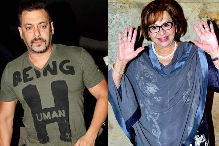 Salman Khan watches 'Sultan' with family and friends