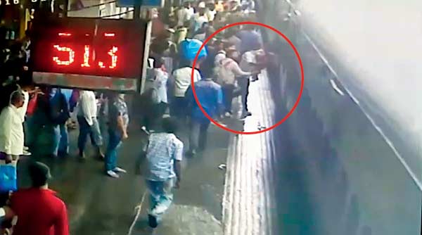 A passenger on the platform caught up with the train and caught hold of Archana’s child
