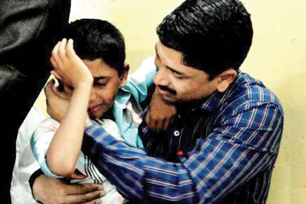 Pune: Yerawada Jail arranges reunion between male inmates and their kids