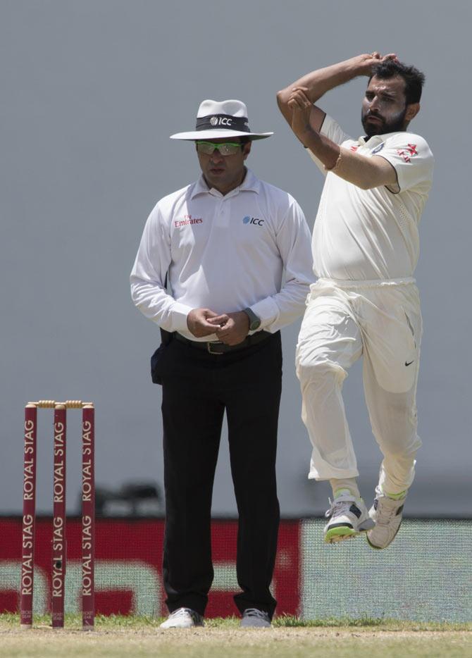Mohammad Shami in action