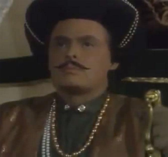 Sanjay Khan as Tipu Sultan from the serial