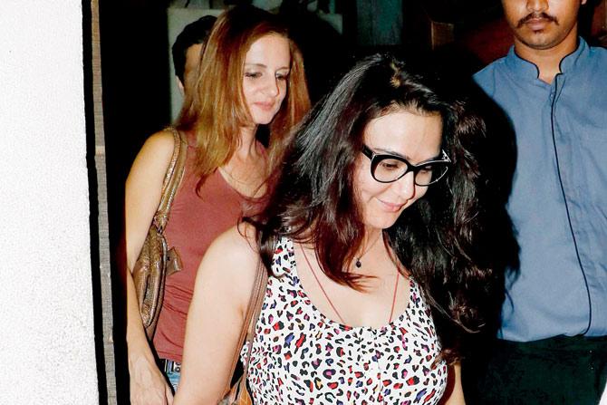 Sussanne Khan and Preity Zinta