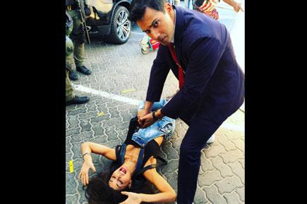 When Varun Dhawan nearly shot Jacqueline Fernandez!