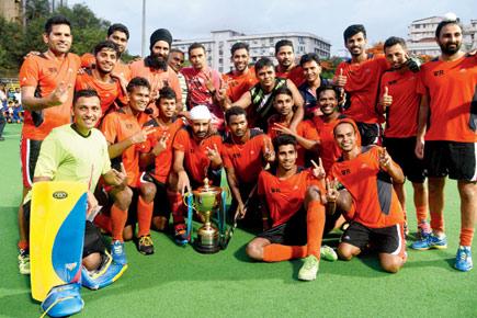 Western Railway clinches Gold Cup hockey title