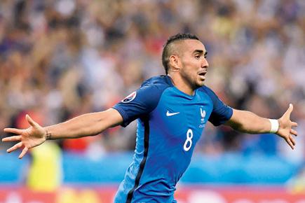 It were emotions that came out with the goal, says Payet