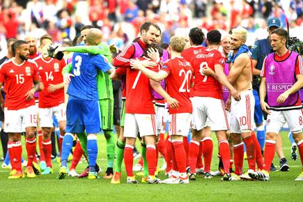 Euro 2016: Wales beat Slovakia 2-1