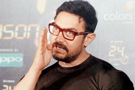 What's the story behind Aamir Khan's spectacles?