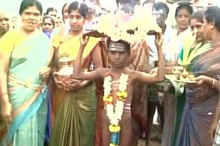 Young boy paraded naked to appease rain gods in Karnataka