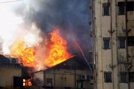 Mumbai: Inferno rages for five hours, brings Colaba to a standstill