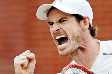 Andy Murray wins historic fifth Queen's crown