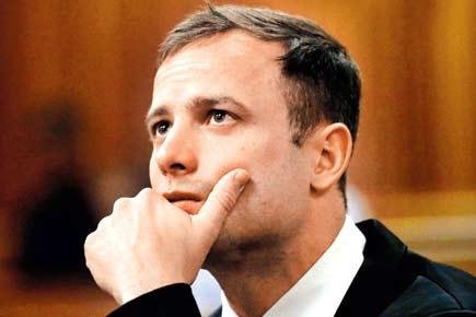 Oscar Pistorius' family threatened in extortion attempt
