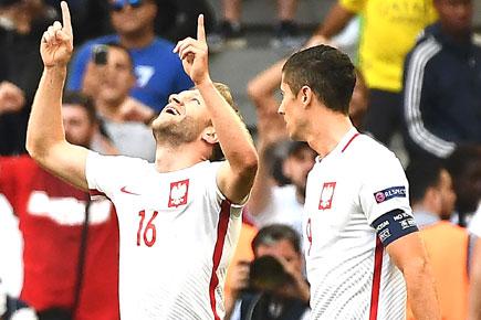 Euro 2016: Poland beat Ukraine 1-0 to enter knockouts