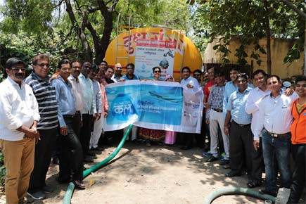 Drought Affected Maharashtra gets a helping hand with Radio City's 'Jal Hai Toh Kal Hai' initiative