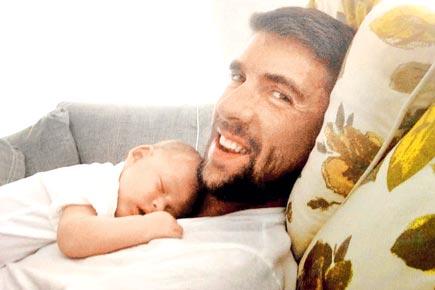 Mastered! Michael Phelps knows his baby's wants just by his cry