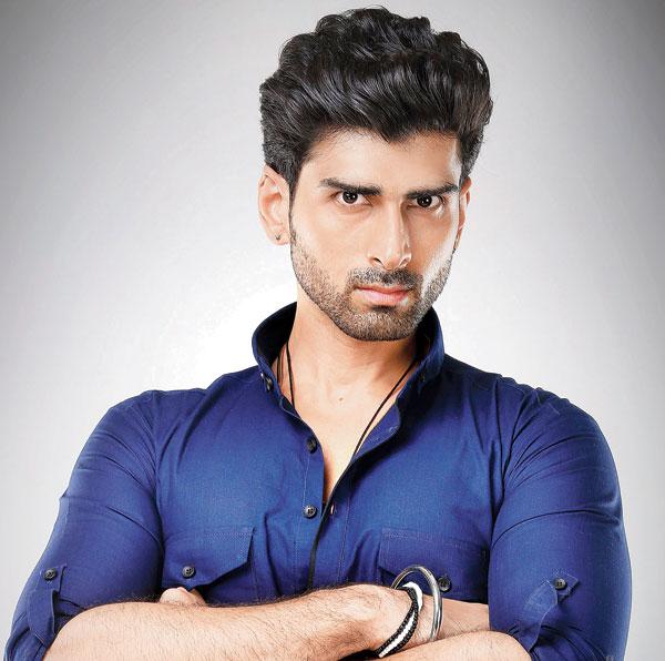 Akshay Dogra was spat upon by  co-actor Lavina Tandon, not once, not twice, but thrice during shoot