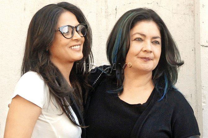 Pooja Bhatt (right) with Richa Chadha, who stars in the film, at the mid-day office. Pic/Rane Ashish