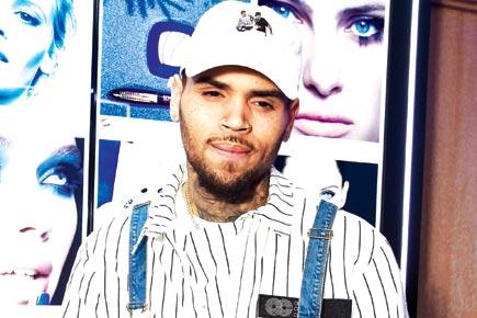 Chris Brown is once again in news for wrong reasons