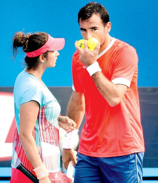 Sania Mirza and Ivan Dodig beat Yung-Jan Chan and Max Mirnyi 6-1, 3-6, 10-6