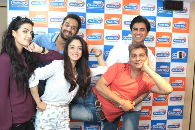 Star-cast of '7 Hours to Go' visited Radio City 91.1FM