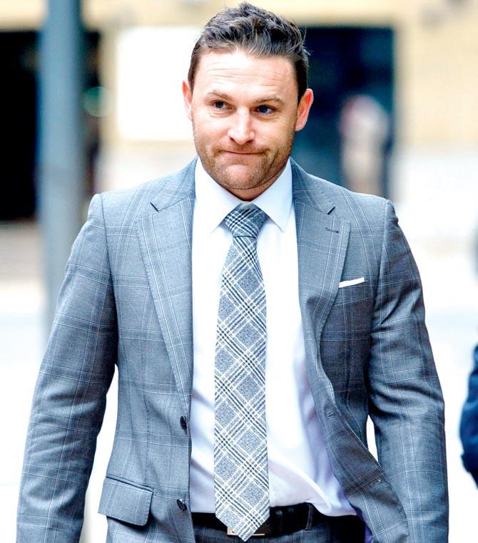 Brendon McCullum arrives at Southwark Crown Court to give evidence in the trial of New Zealand cricketer Chris Cairns in London last October. Pic/Getty Images