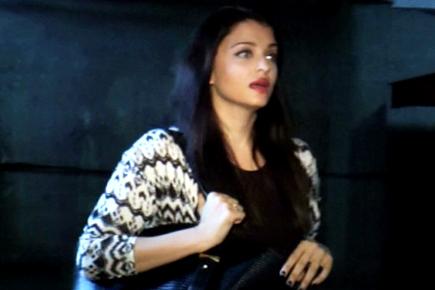 Aishwarya Rai Bachchan joins Abhishek at the screening of 'Housefull 3'