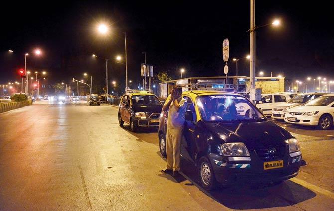 Mumbai cab union calls share taxi services by Uber and Ola Share 