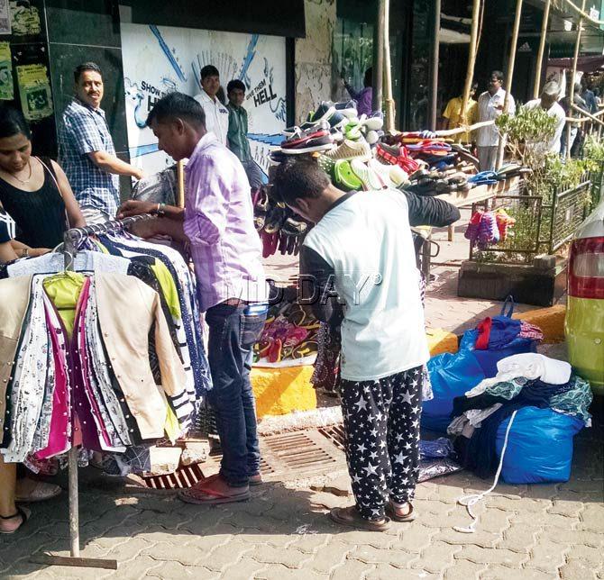 Hawkers now selling wares near the Adidas store at Colaba Causeway. Pic/Maleeva Rebello