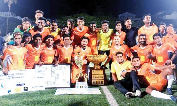 Colaba Sports League champions Hirai Suns FC 