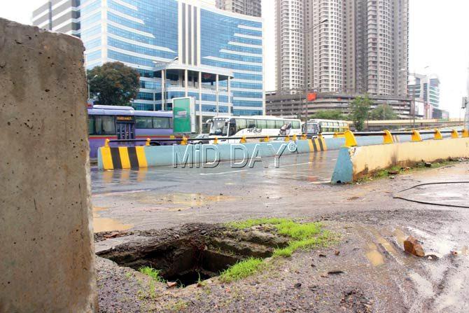 The manholes start parallel to the flyover’s landing on the Western Express Highway and go on for some distance