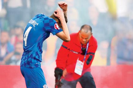 Euro 2016: Croatia fans throw flares on pitch during game against Czech Republic